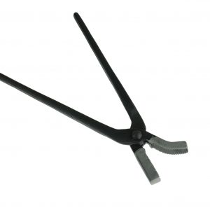 Crocodile plier